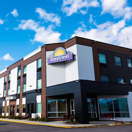 Days Inn By Wyndham Berthierville Εξωτερικό φωτογραφία