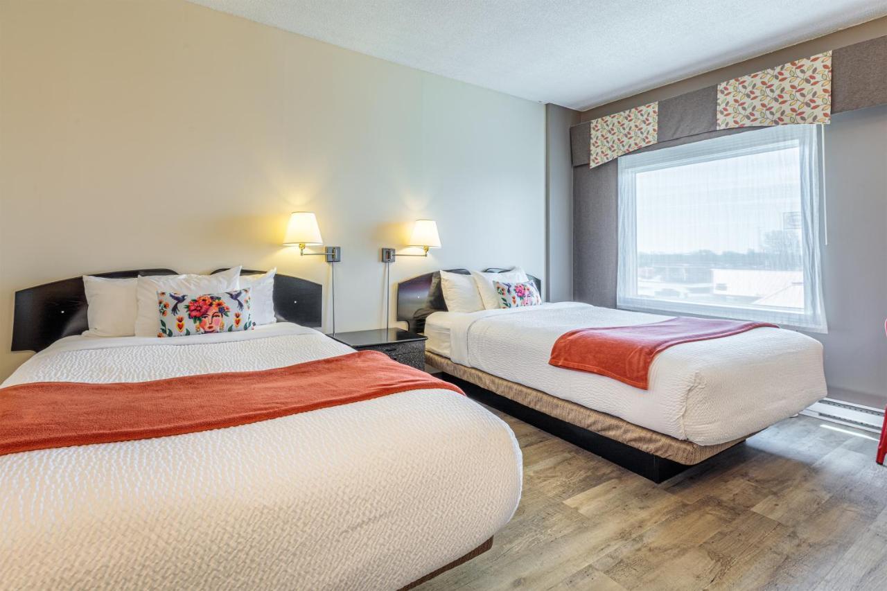 Days Inn By Wyndham Berthierville Εξωτερικό φωτογραφία