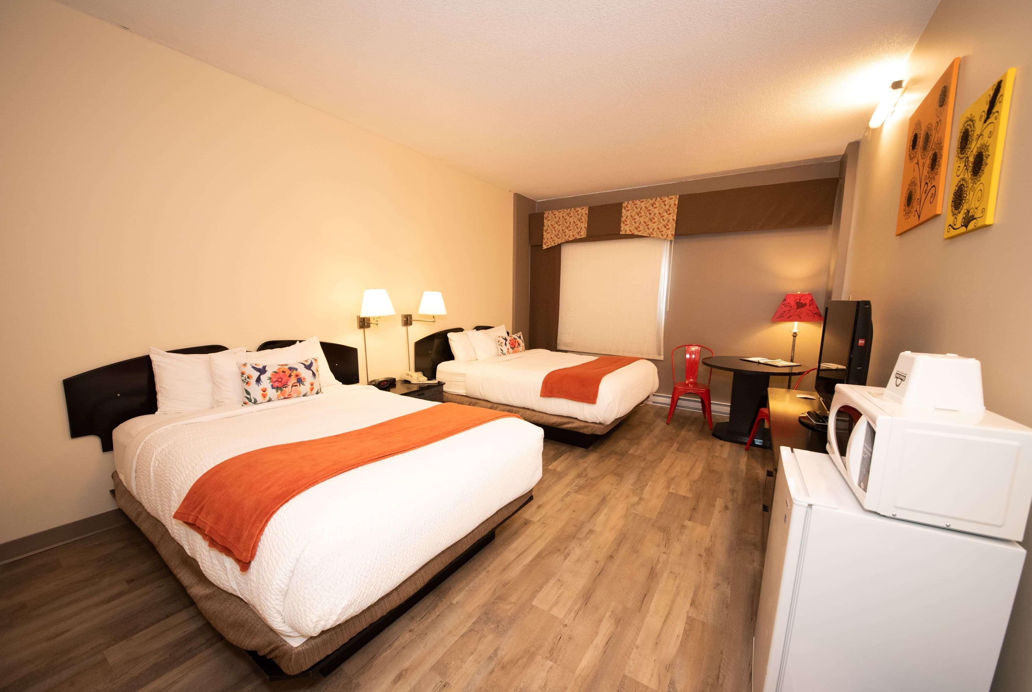 Days Inn By Wyndham Berthierville Εξωτερικό φωτογραφία