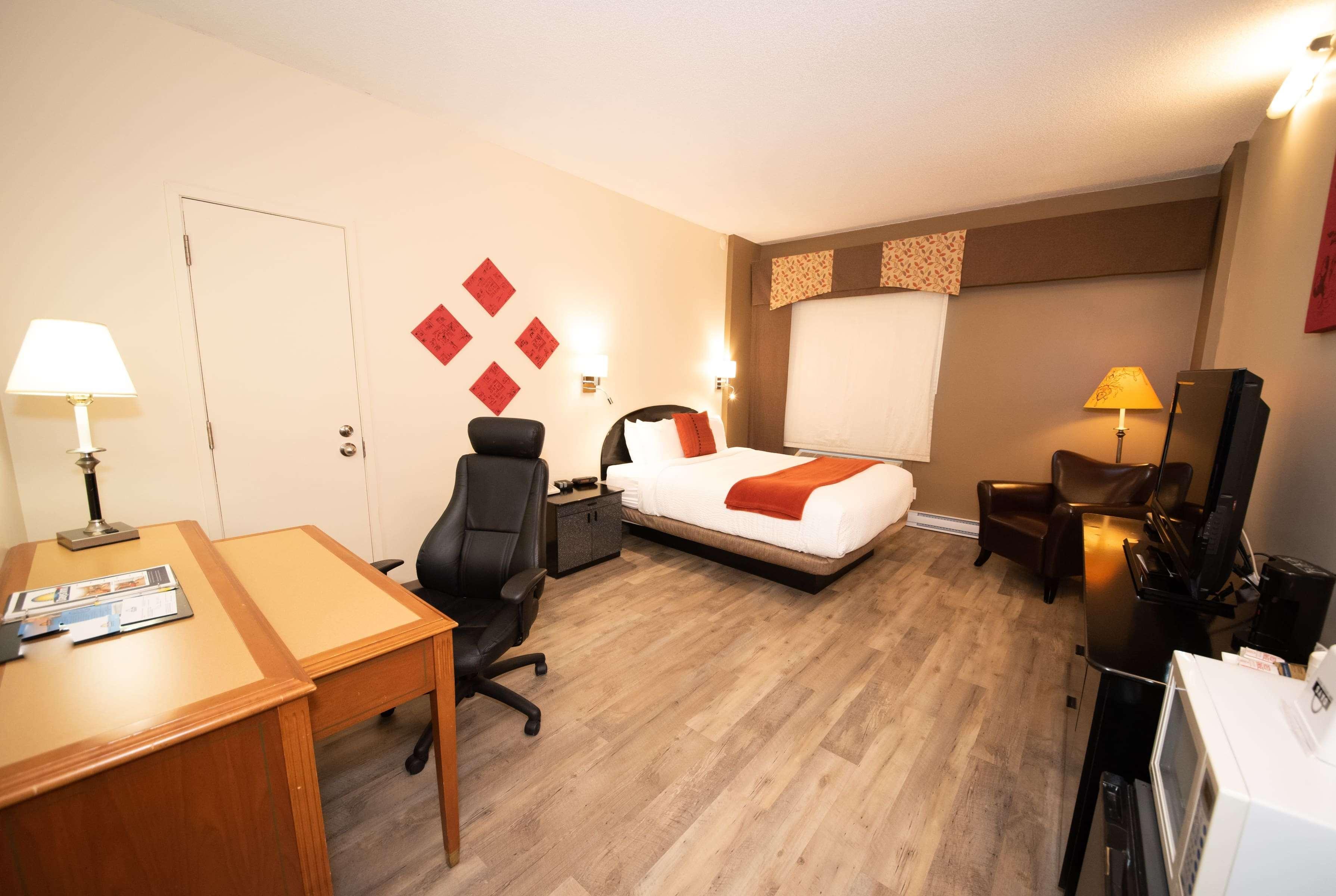 Days Inn By Wyndham Berthierville Εξωτερικό φωτογραφία